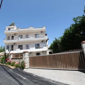 Апартаменты Anhel, Ксамил